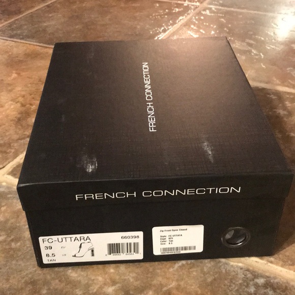 FRENCH CONNECTION  Uttara Open Toe Ankle Bootie - Picture 5 of 7